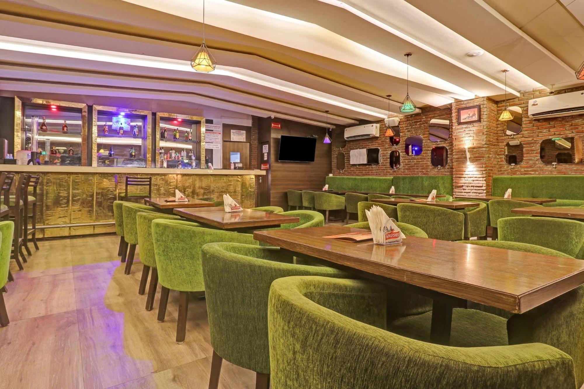 Capital O 84896 Hotel Grand Karaikudi Tiruchirappalli Bagian luar foto